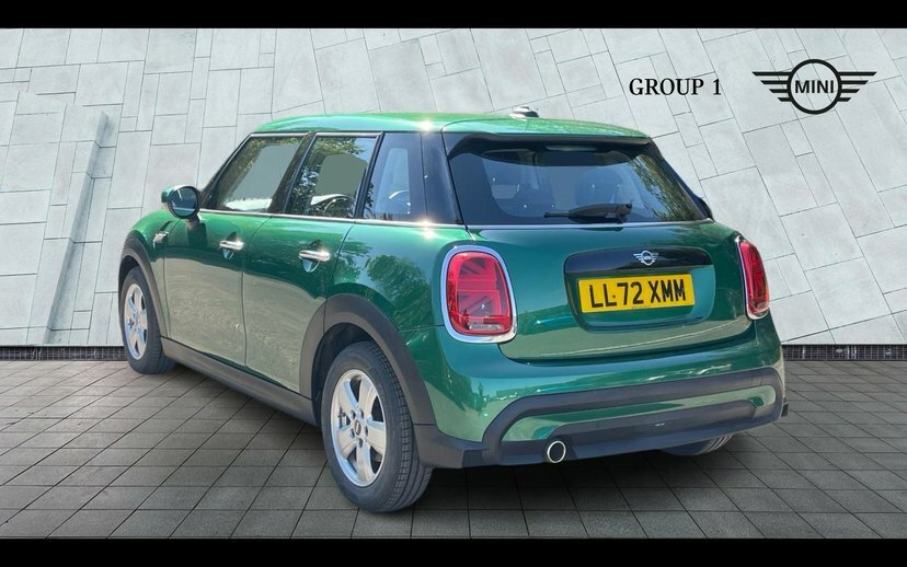 Mini Hatch 5-Door Hatch Cooper Classic LL72XMM Green #2