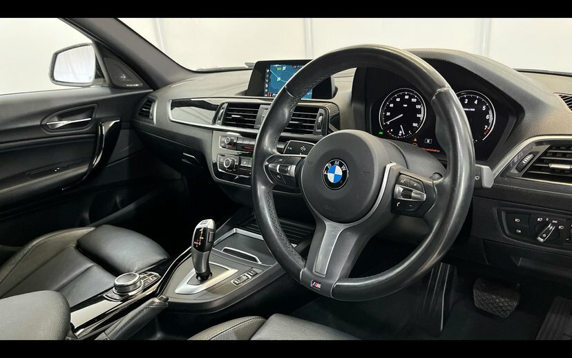 BMW 1 Series 118I M Sport Shadow Edition 5-Door EG19WXX White #6