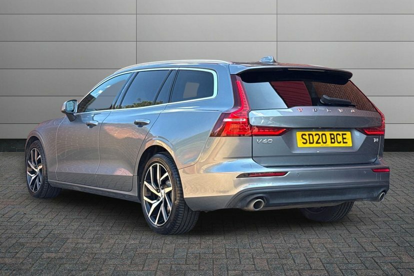 Volvo V60 2.0 T4 Momentum Plus Estate 190 P Grey #3