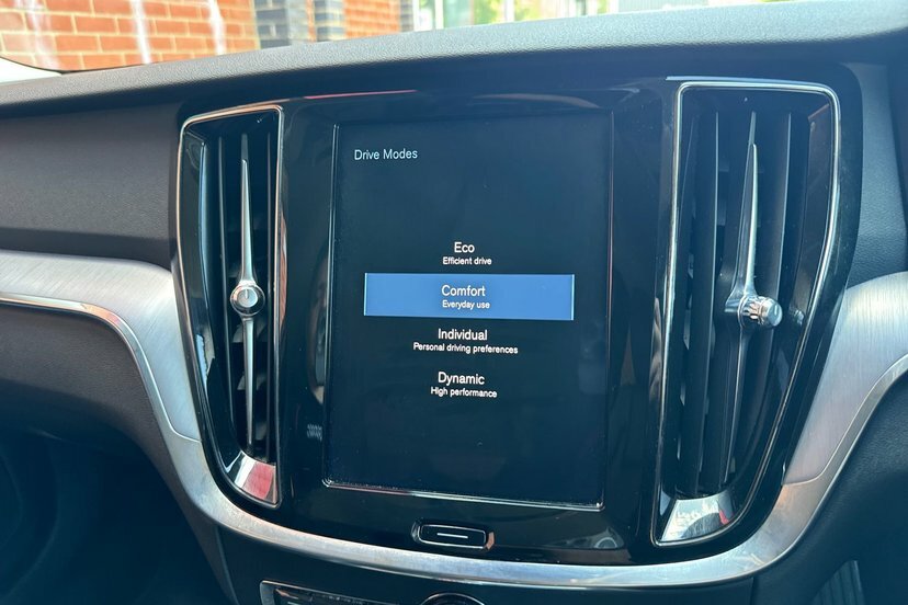 Volvo V60 V60 Momentum B3 Mhev Grey #31