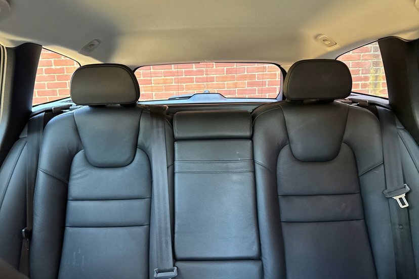 Volvo V60 V60 Momentum B3 Mhev Grey #33