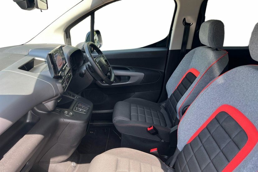 Citroen e-Berlingo 52Kwh Max M Mpv 11Kw Charger Blue #2