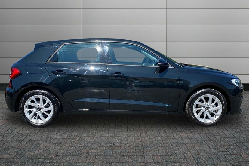 Audi A1 Audi A1 Sportback 35 Tfsi S Line S Tronic Tec White #4