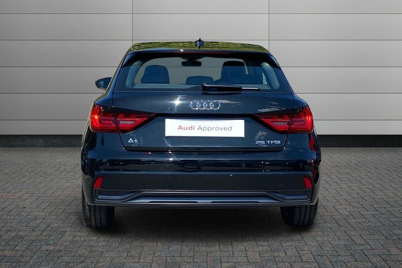 Audi A1 Audi A1 Sportback 35 Tfsi S Line S Tronic Tec White #11