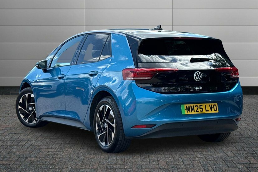 Volkswagen ID.3 Pure 52Kwh Match Hatchback 170 Black #3
