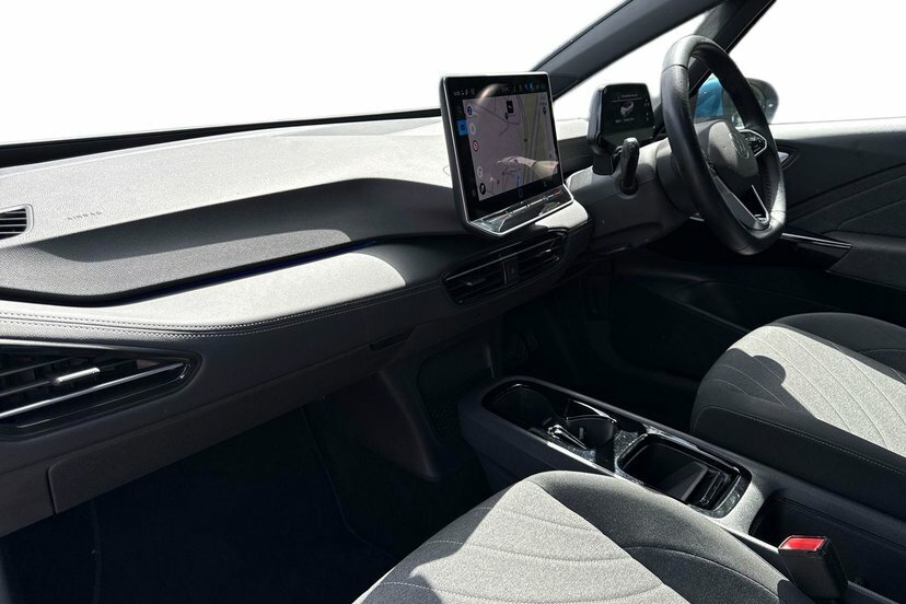 Volkswagen ID.3 Pure 52Kwh Match Hatchback 170 Black #2
