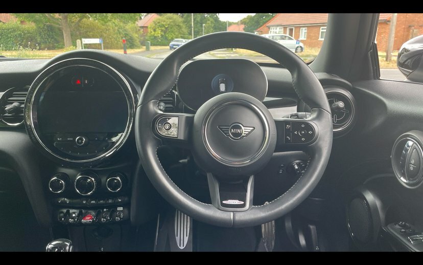Mini Hatch 3-Door Hatch Cooper Sport AX73LTO Black #5