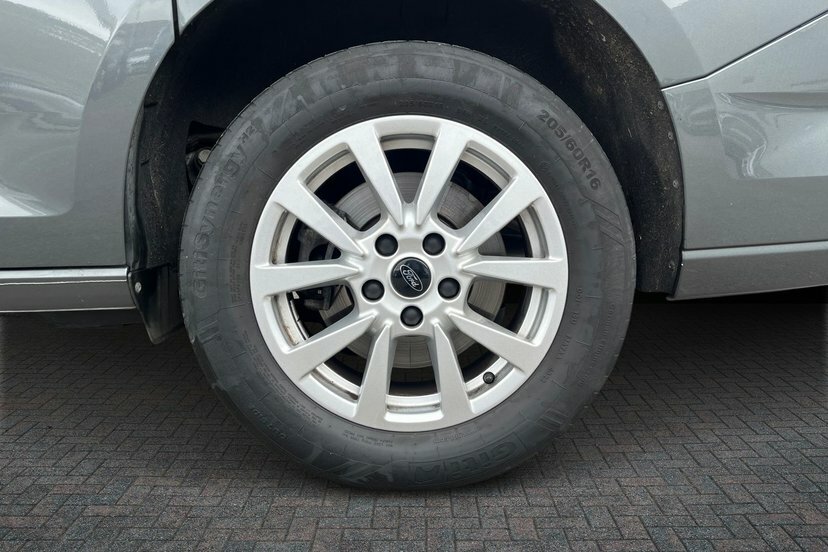 Ford Grand Tourneo Connect 2.0 Ecoblue Titanium Mpv Dct 122 Ps Grey #5