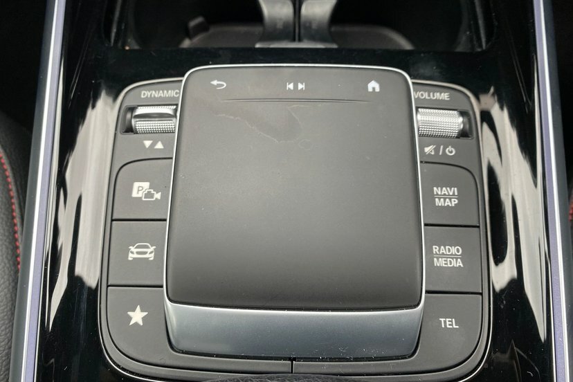 Mercedes-Benz GLB Class Glb 200 D Amg Line Premium 7 Seats Black #25