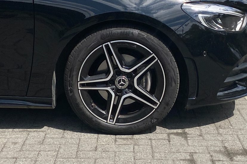 Mercedes-Benz B Class 1.3 B200h Mhev Amg Line Executive Mpv Black #4