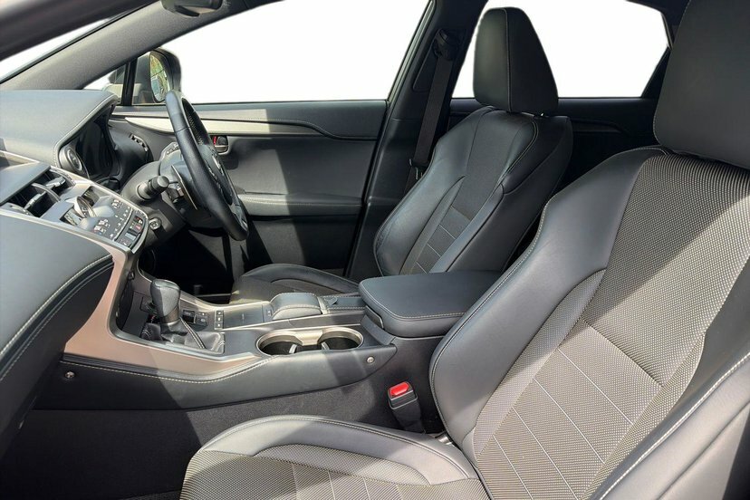 Lexus NX 300H 2.5 F-sport Cvt Premium Pack Grey #2