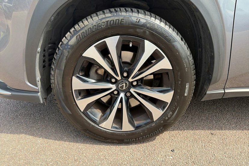 Lexus NX 300H 2.5 F-sport Cvt Premium Pack Grey #21