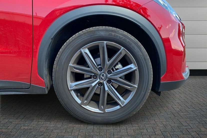 Lexus LBX 1.5 Vvt-ie Premium Plus Suv Hybrid E-cv  #5