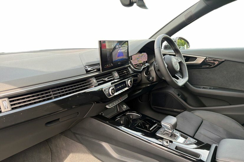 Audi A4 2.0 Tfsi 35 Black Edition Saloon S Tron Blue #2