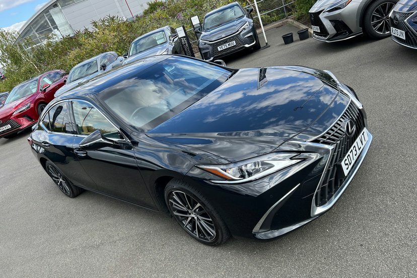 Lexus ES 2.5 300H Premium Edition Saloon Hybrid Blue #32