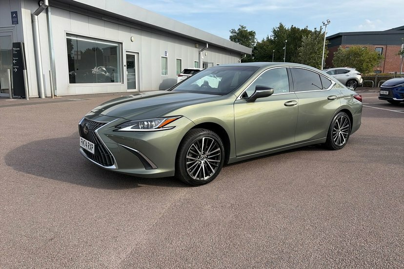Lexus ES 300H 2.5 F-sport Cvt White #16