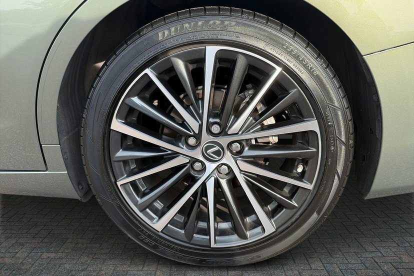 Lexus ES 2.5 300H Premium Edition Saloon Hybrid Green #5