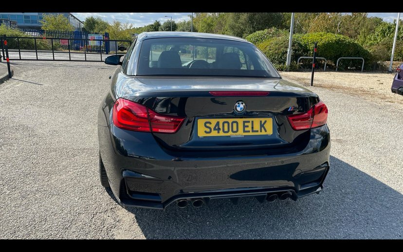 BMW M4 3.0 M4 Competition Edition Package #30