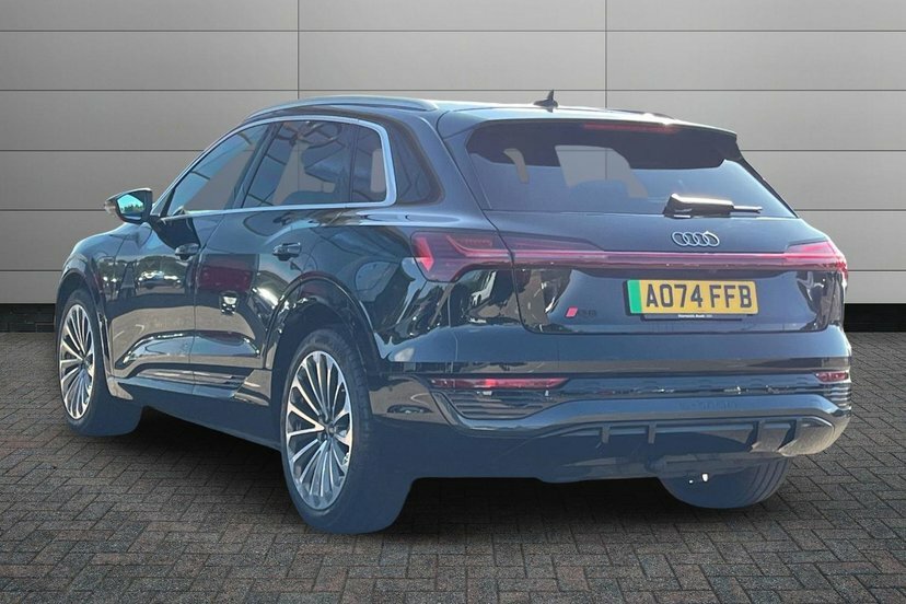Audi Q8 e tron 55 S Line Suv Quattro 114Kwh 11 Black #3