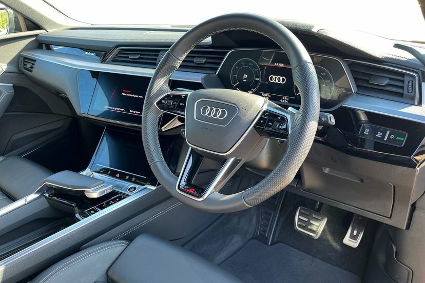 Audi Q8 e tron 55 S Line Suv Quattro 114Kwh 11 Black #6