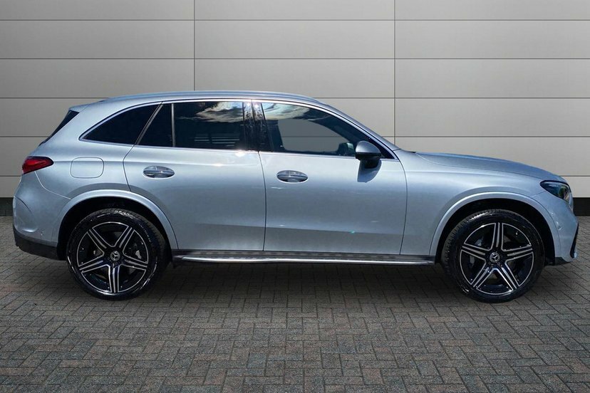 Mercedes-Benz GLC Class 2.0 Glc300e 31.2Kwh Amg Line Premium Suv Pet Silver #3