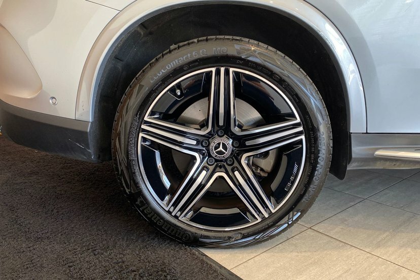 Mercedes-Benz GLC Class 2.0 Glc300e 31.2Kwh Amg Line Premium Suv Pet Silver #4