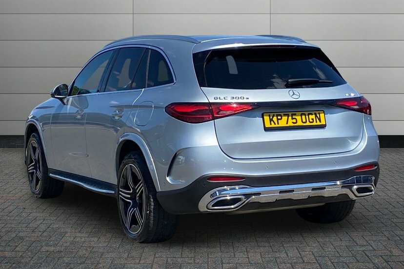 Mercedes-Benz GLC Class 2.0 Glc300e 31.2Kwh Amg Line Premium Suv Pet Silver #2