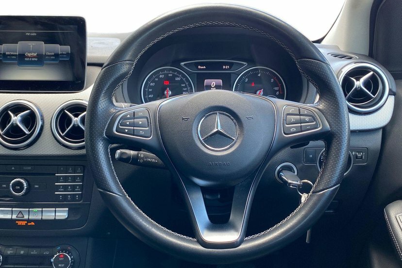 Mercedes-Benz B Class 1.5 B 180 D Se Grey #8