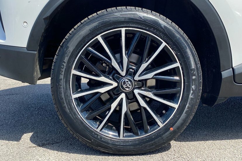 Toyota C-Hr 1.2T Dynamic Blue #42