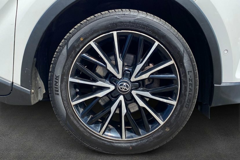 Toyota C-Hr 1.2T Dynamic Blue #37