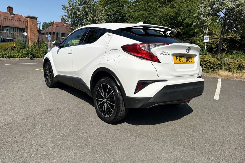 Toyota C-Hr 1.2T Dynamic Blue #64