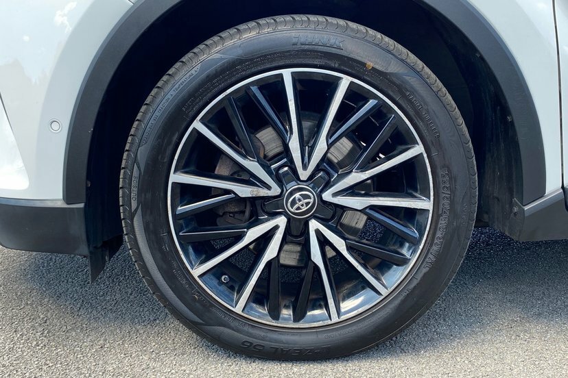 Toyota C-Hr 1.2T Dynamic Blue #46