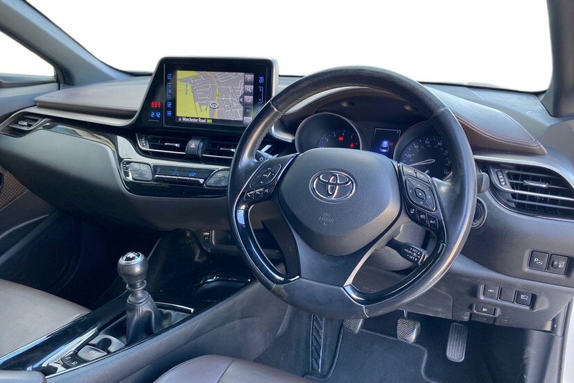 Toyota C-Hr 1.2T Dynamic Blue #23