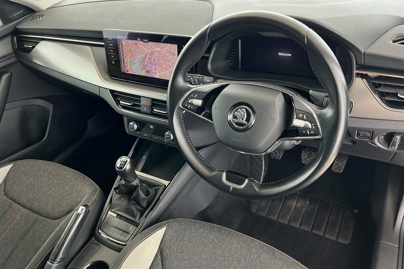 Skoda Scala Scala 5-Dr 1.0 Tsi 95Ps Se L 2222 Koda Black #6