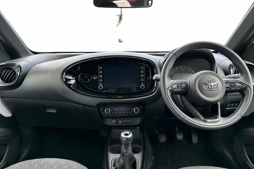 Toyota Aygo X 1.0 Vvt-i Edge Hatchback 72 Ps RK73ZVY Black #5