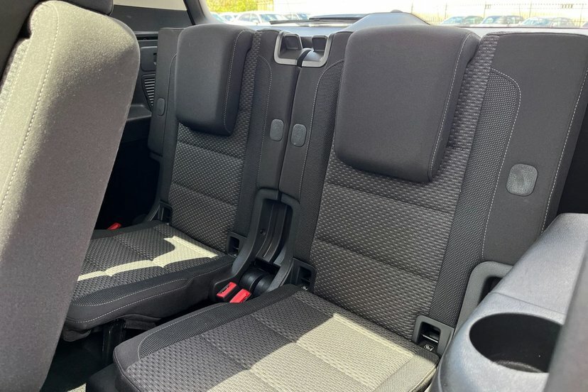 Volkswagen Touran 2.0L R Line Tdi Bluemotion Technology Dsg 148 B Silver #22