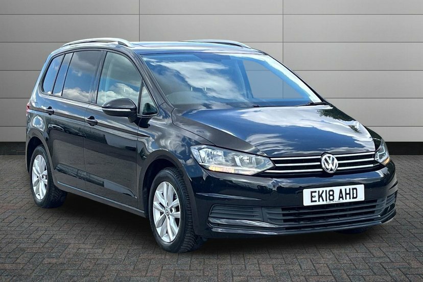 Volkswagen Touran 1.6 Tdi Se Family Mpv Dsg 115 Ps Black