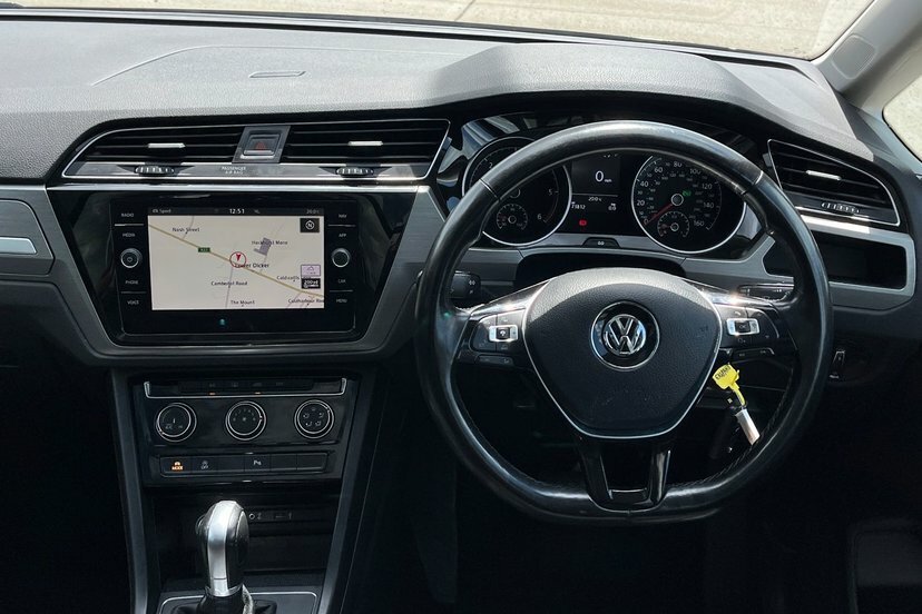 Volkswagen Touran 2.0L R Line Tdi Bluemotion Technology Dsg 148 B Silver #21