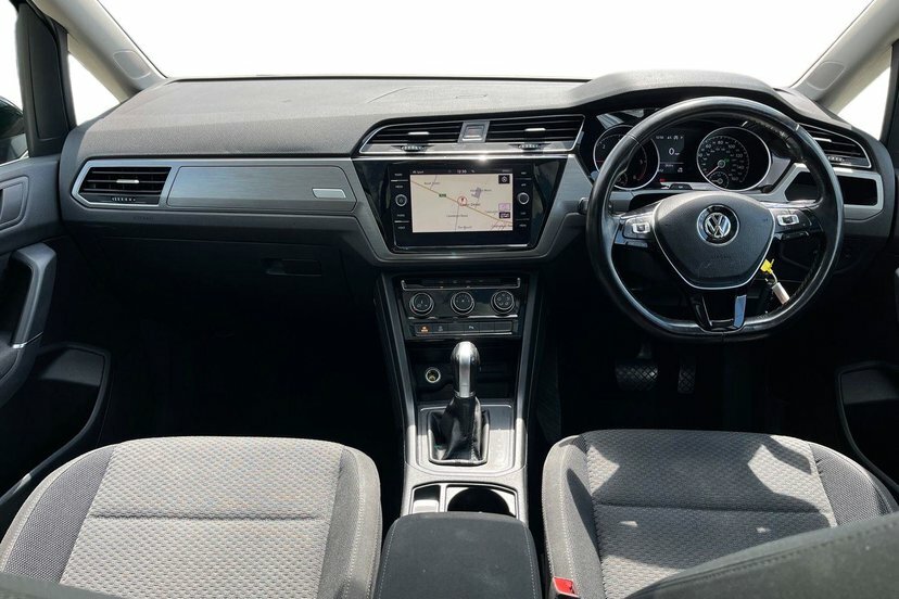 Volkswagen Touran 1.6 Tdi Se Family Mpv Dsg 115 Ps Black #6