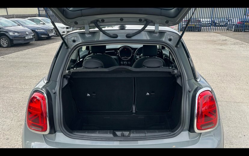 Mini Hatch F55 Mini 5-Door Hatch Cooper Sport Lci II Grey #13