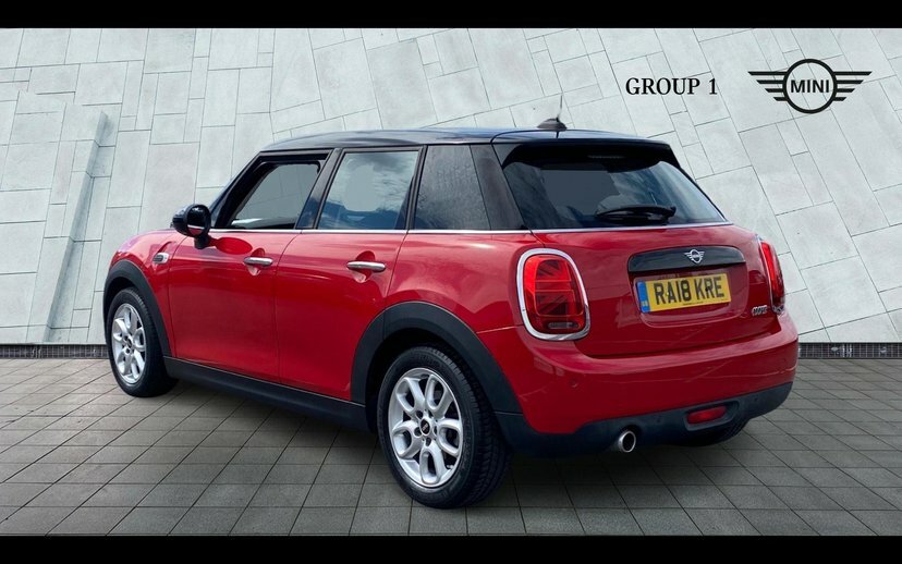 Mini Hatch 5-Door Hatch Cooper Red #2