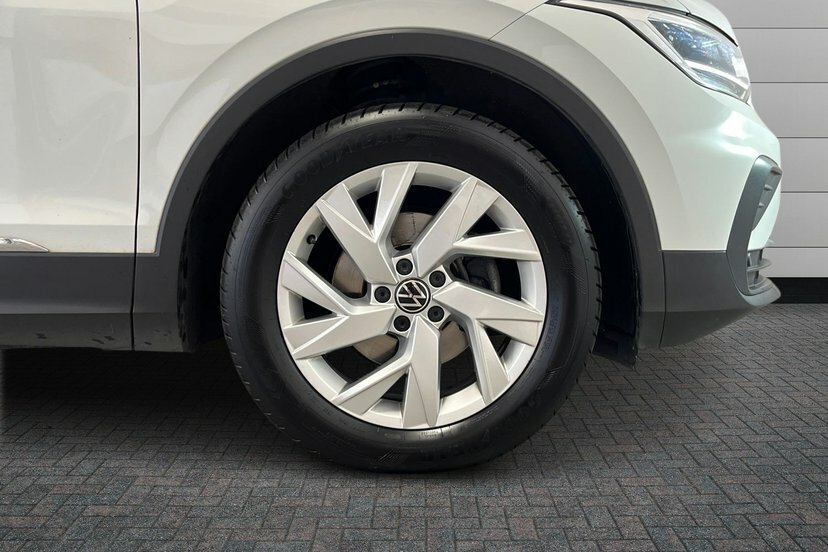 Volkswagen Tiguan 1.5 Tsi Life Suv 150 Ps BC21FOH White #5