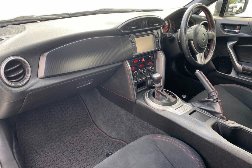 Toyota GT86 Coupe Orange #10