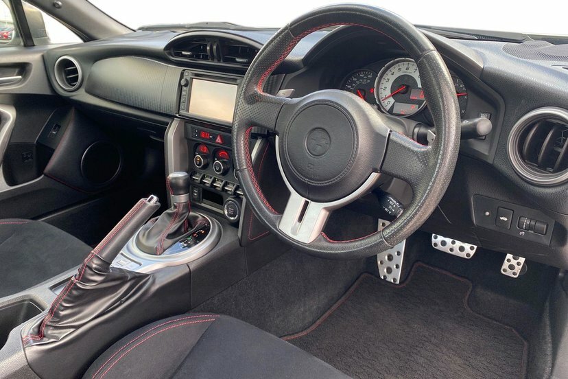 Toyota GT86 Coupe Orange #11