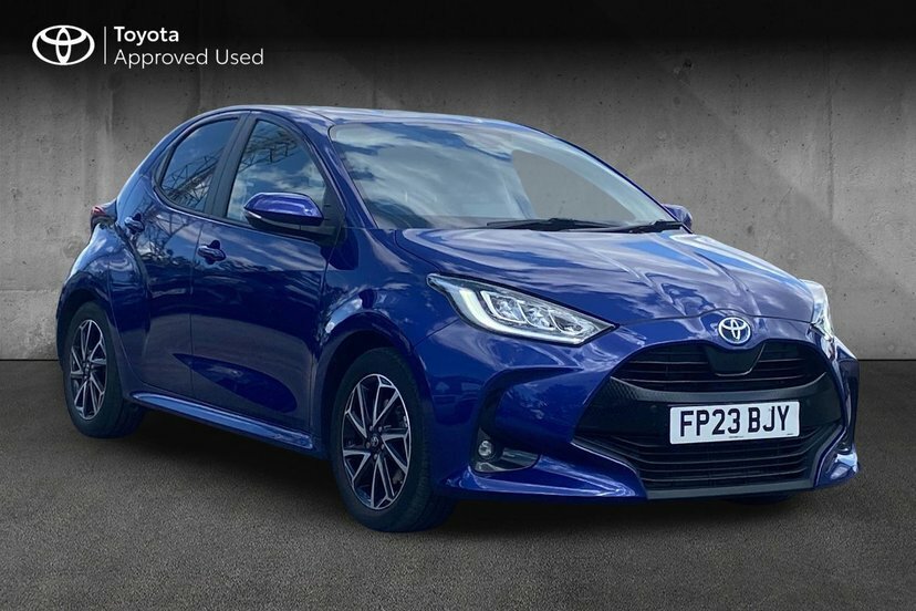 Toyota Yaris 1.5 Vvt-h Design Hatchback Hybrid E-cvt Blue