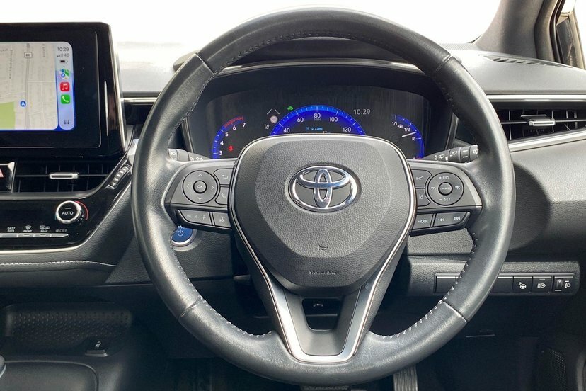 Toyota Corolla 2022 22 1.8 #8