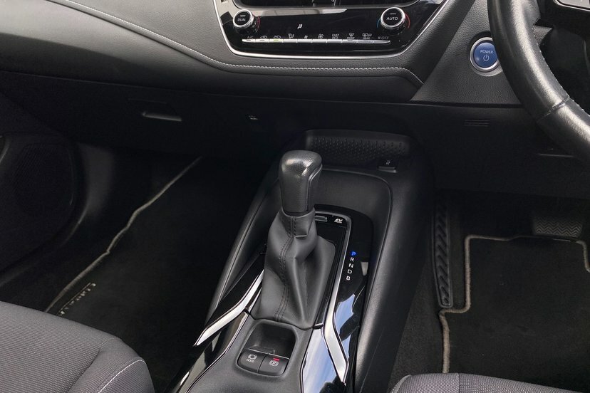 Toyota Corolla 2022 22 1.8 #36