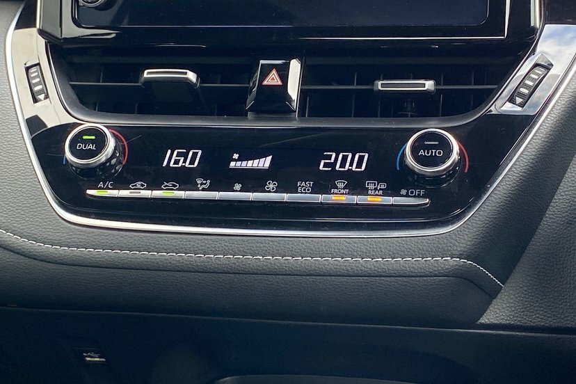 Toyota Corolla 2022 22 1.8 #40
