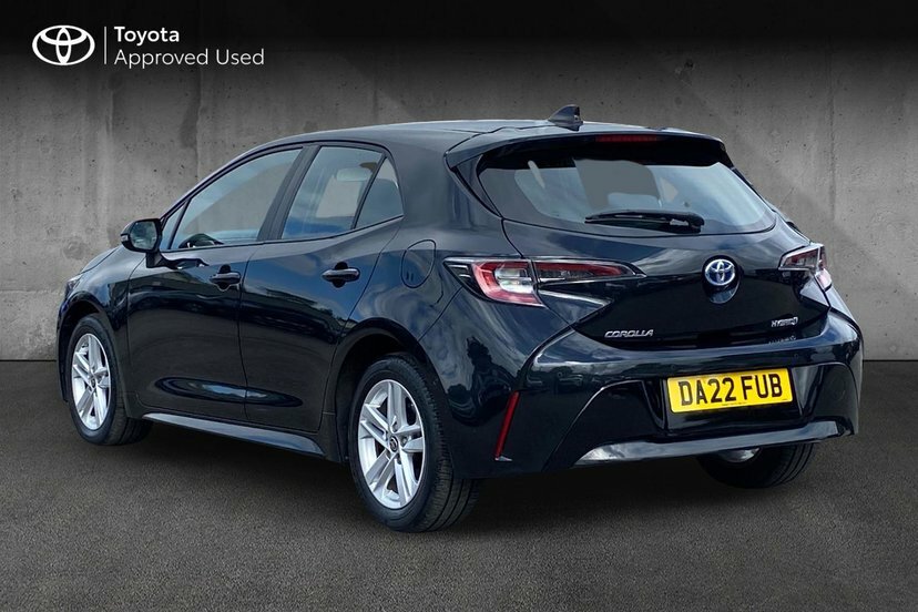 Toyota Corolla 1.8 Vvt-h Gpf Icon Tech Hatchback Hybri Black #4