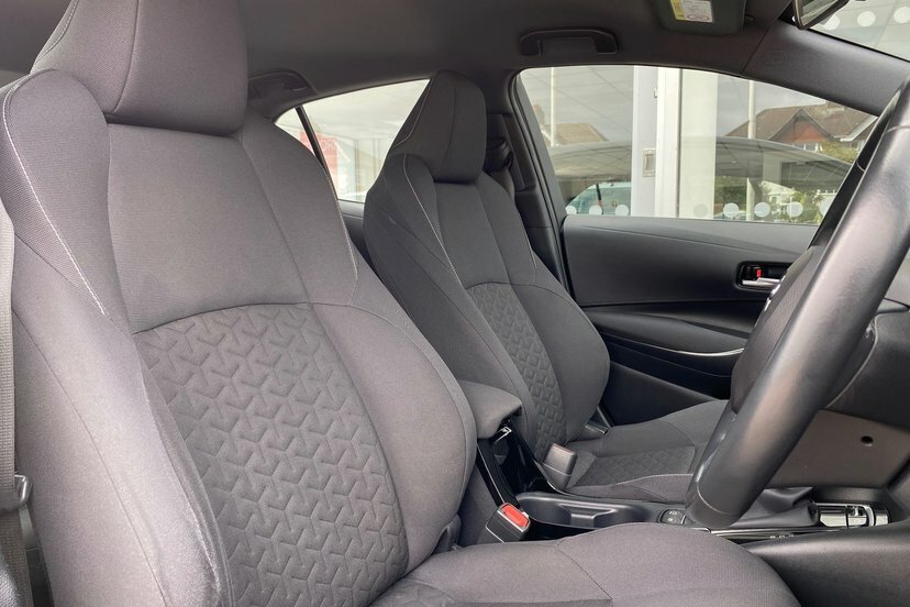Toyota Corolla 2022 22 1.8 #27